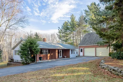 14 Beacon Avenue Camden ME 04843