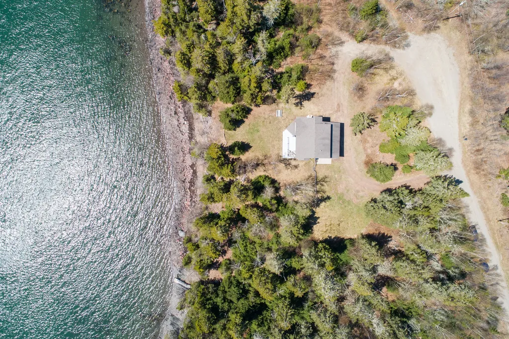 7 Sunset Drive Eastport ME 04631