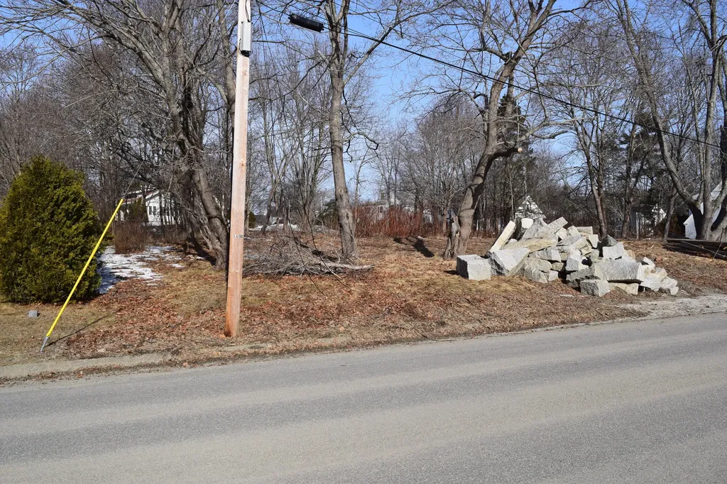 12 Park Street Ellsworth ME 04605