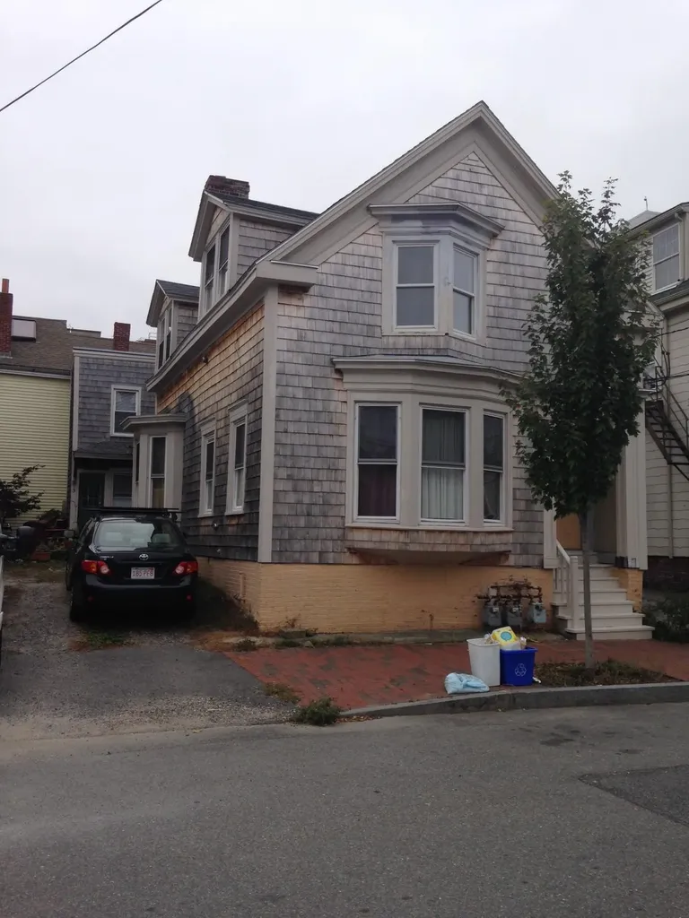 14 Hill Street Portland ME 04102