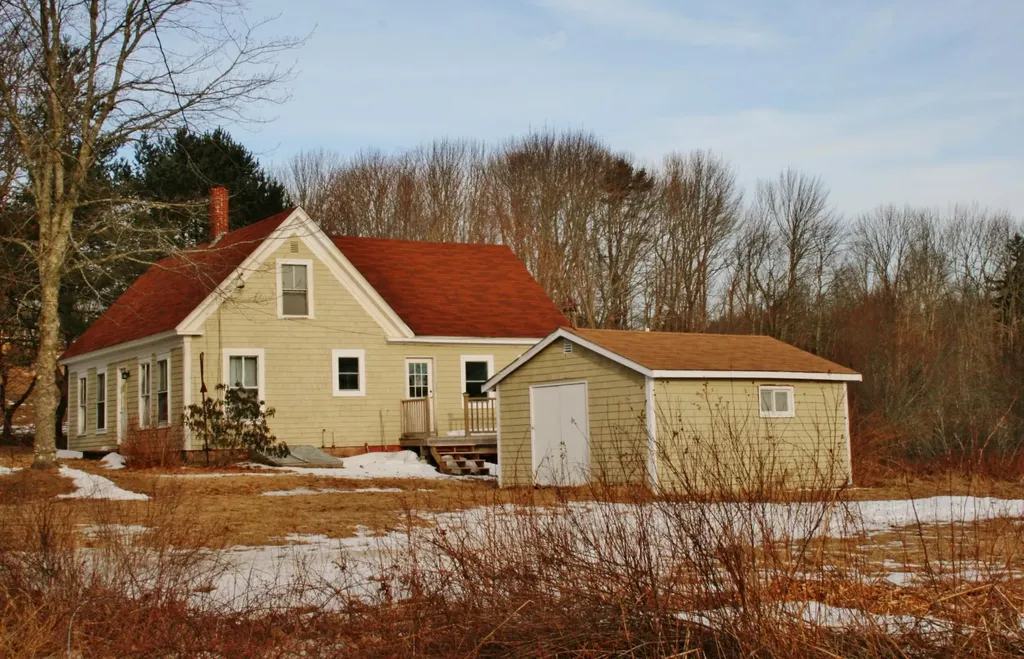 81 Waldoboro Road Friendship ME 04547