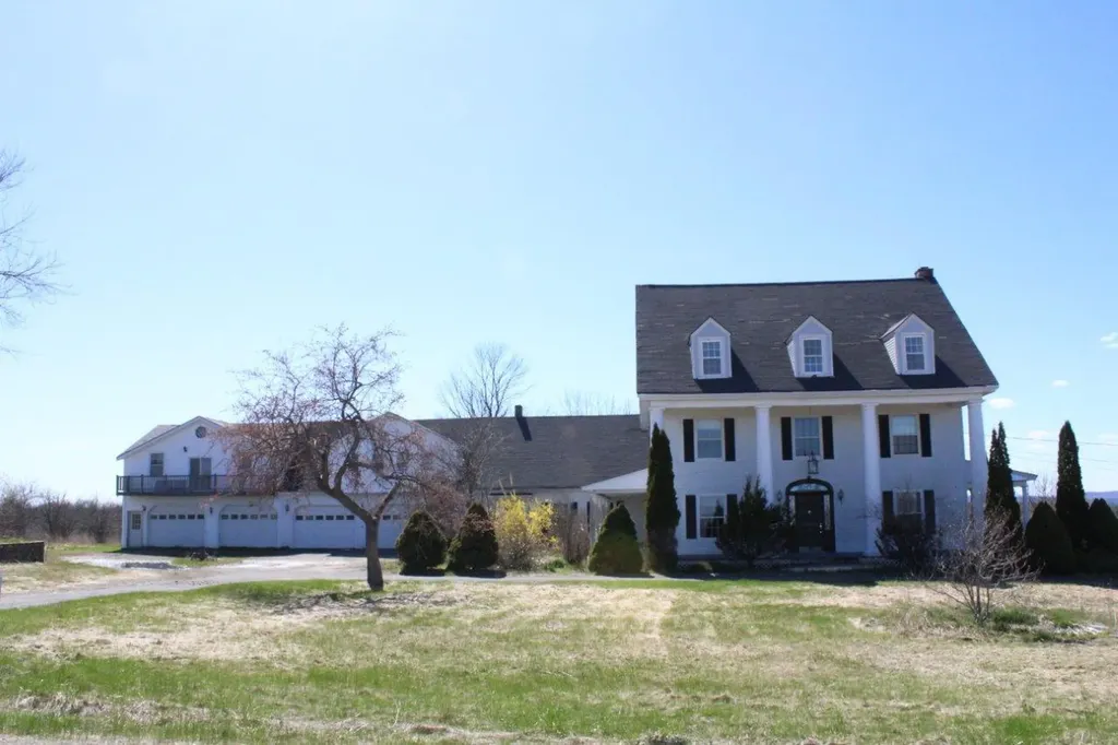 492 Ridge Road Monmouth ME 04259