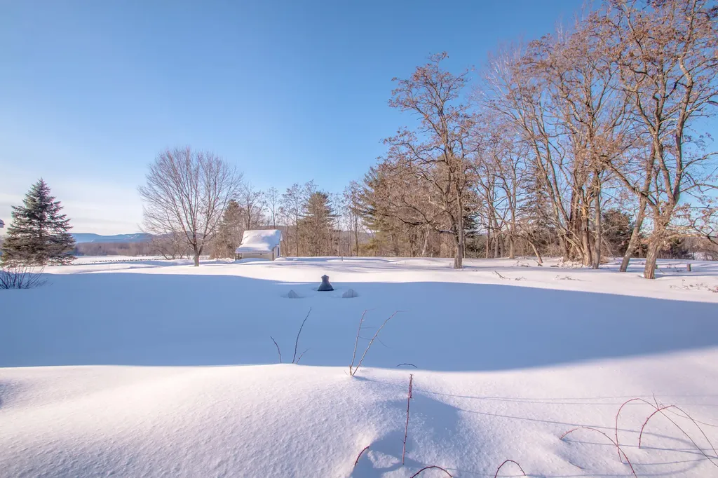 652 Main Street Fryeburg ME 04037