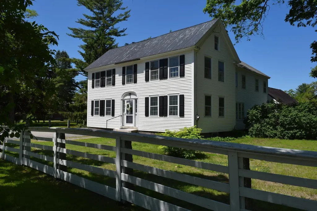 652 Main Street Fryeburg ME 04037