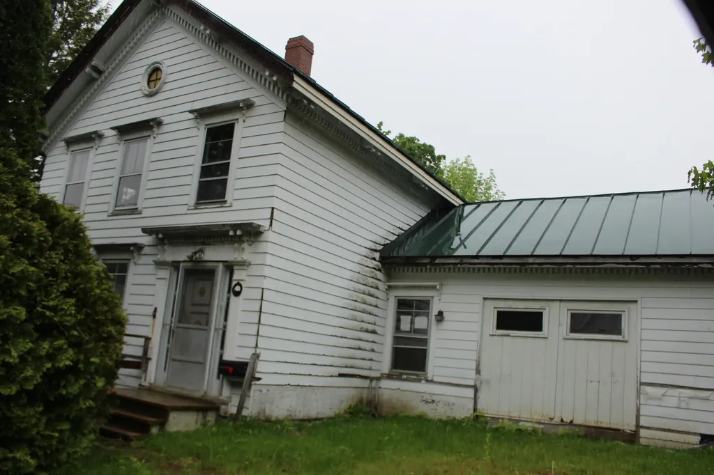 43 Calderwood Road Washington ME 04574