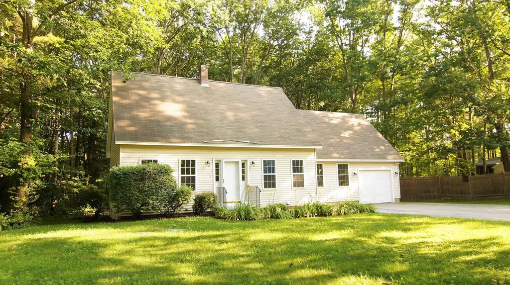 3 Colby Lane Kennebunk ME 04043