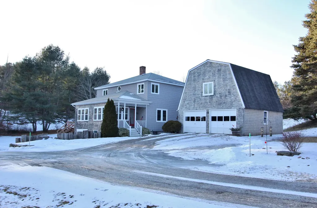 481 Main Road N Hampden ME 04444