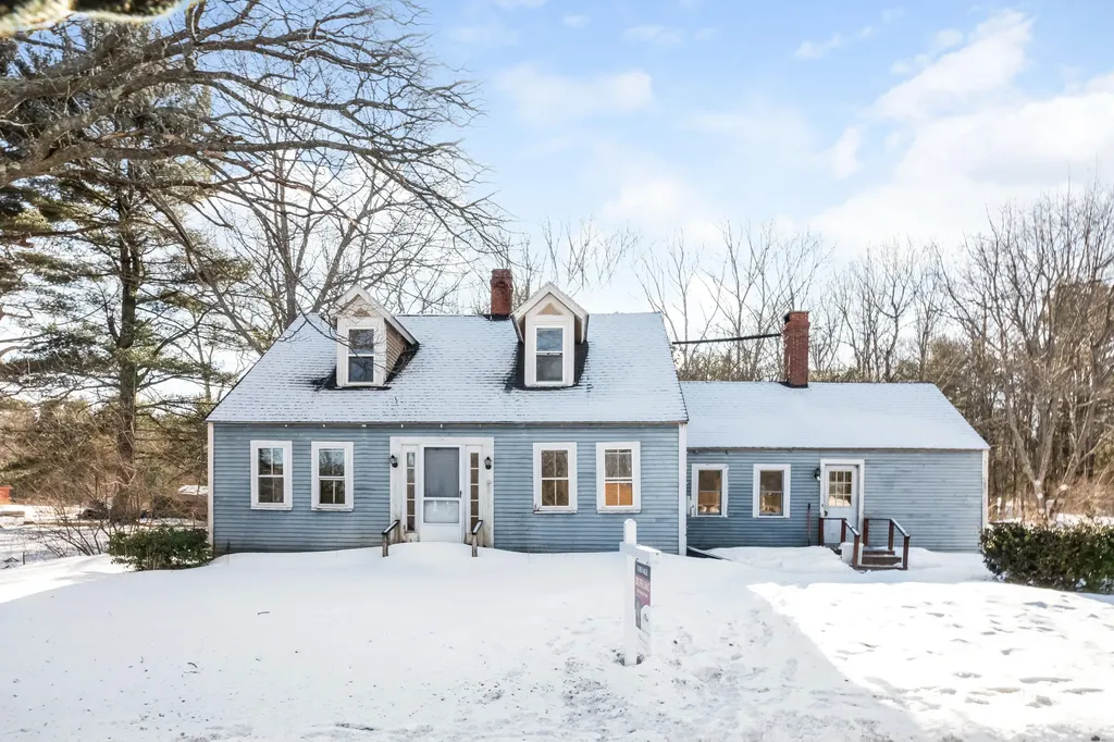 526 Pool Street Biddeford ME 04005