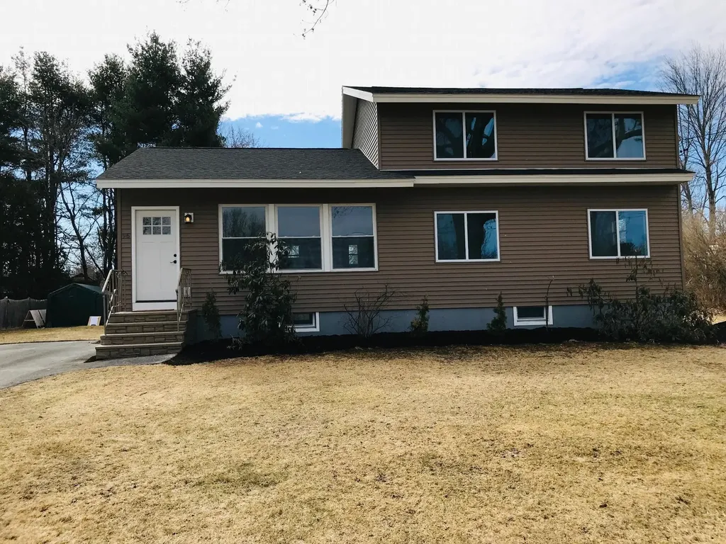 96 Queen Street Gorham ME 04038