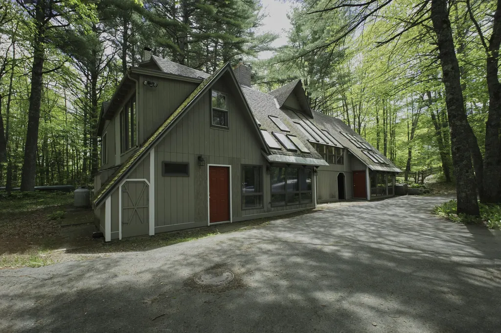 6 Robinson Drive Rockport ME 04856
