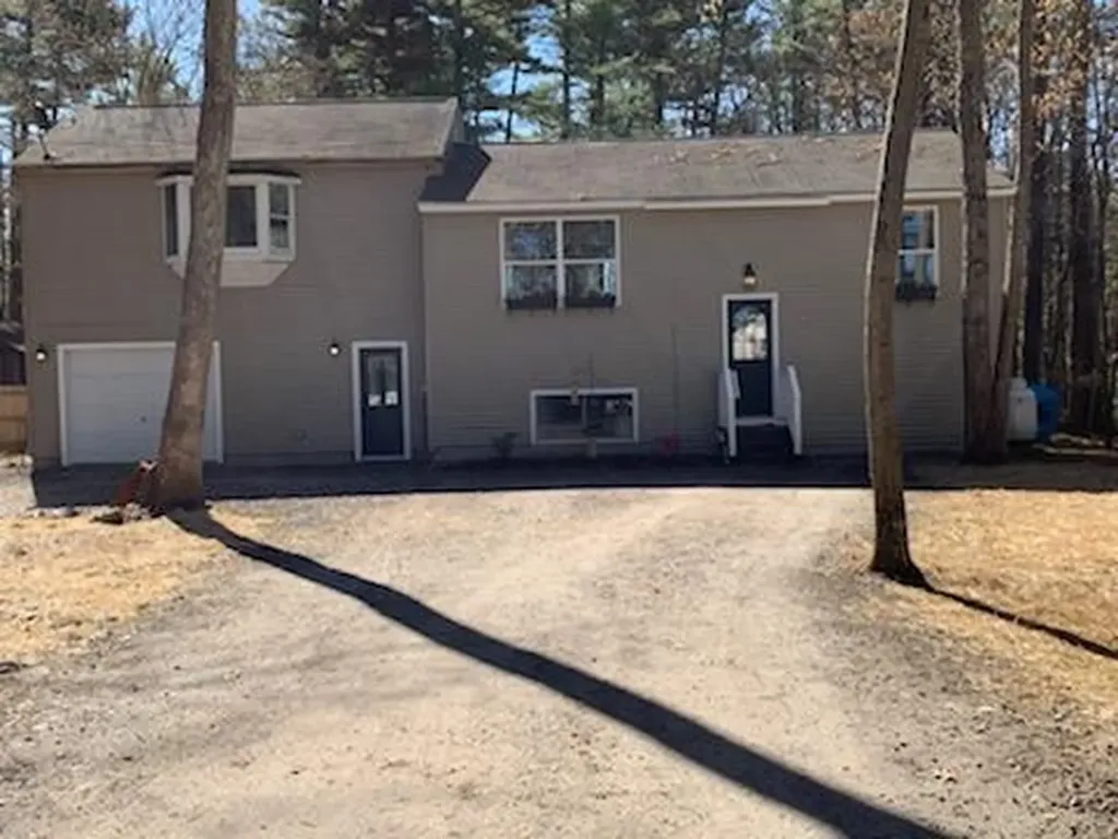 147 Anglers Road Windham ME 04062