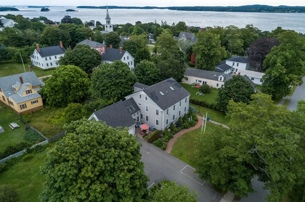 19 Shackford Street Eastport ME 04631