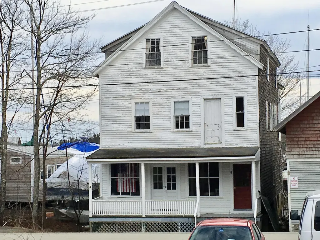 7 Iron Point Road North Haven ME 04853