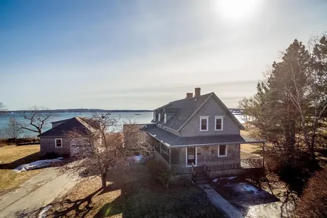 67 Waldo Avenue Rockland ME 04841