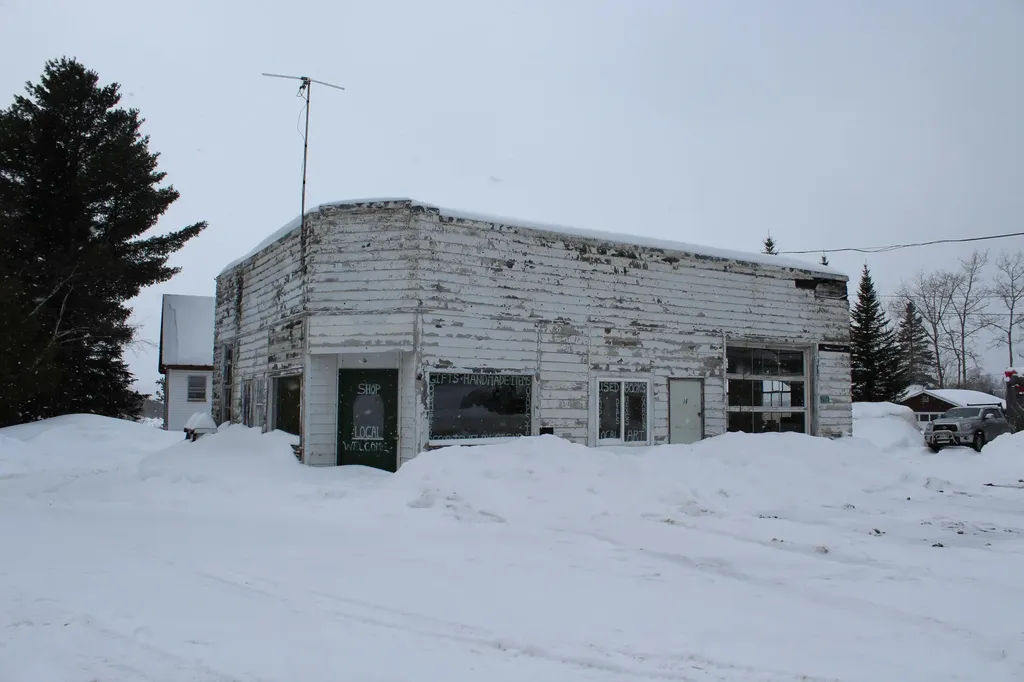 2556 Main Street Rangeley ME 04970