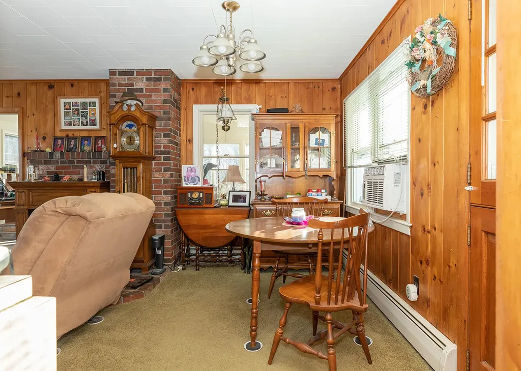 773 Commercial Street Rockport ME 04856