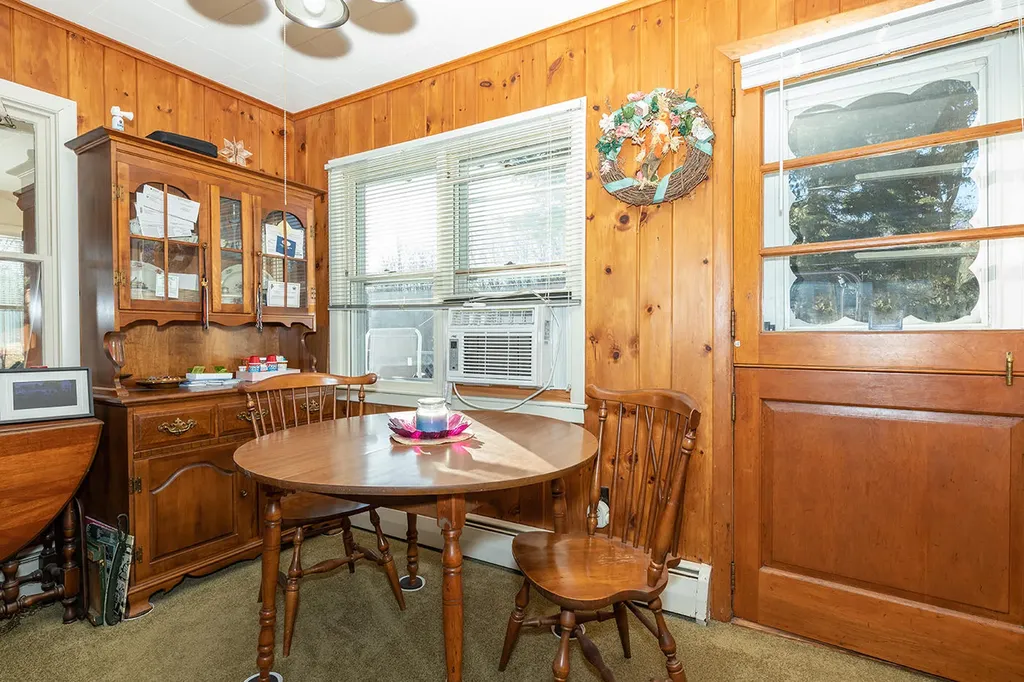 773 Commercial Street Rockport ME 04856