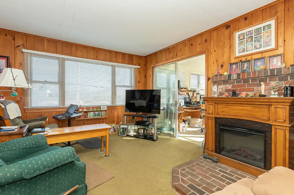 773 Commercial Street Rockport ME 04856