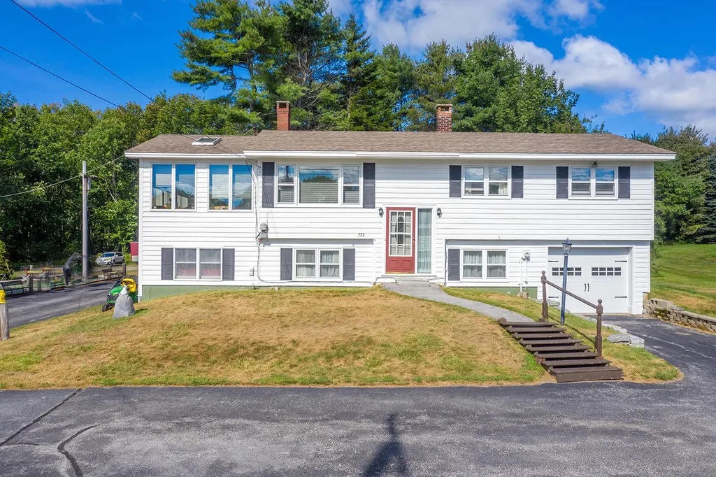 773 Commercial Street Rockport ME 04856
