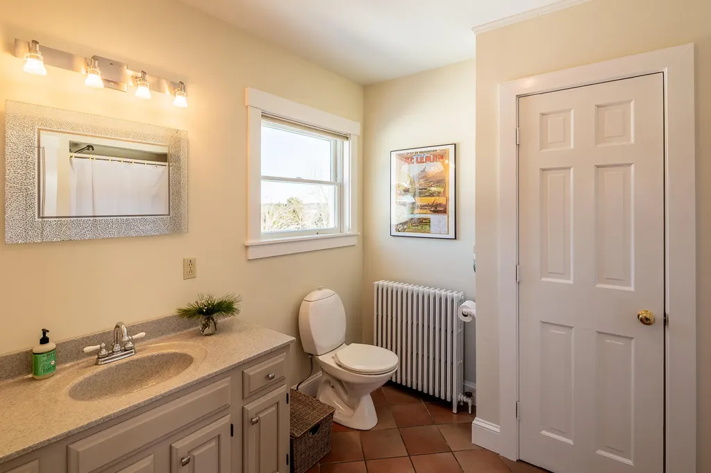 671 Pleasant Point Road Cushing ME 04563