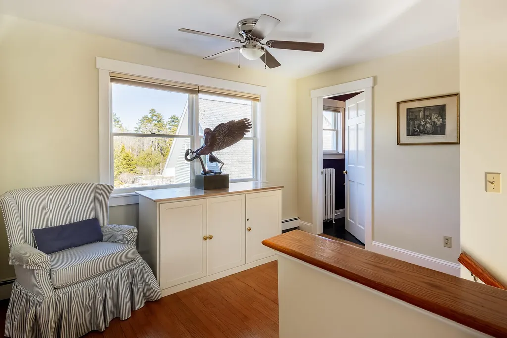 671 Pleasant Point Road Cushing ME 04563