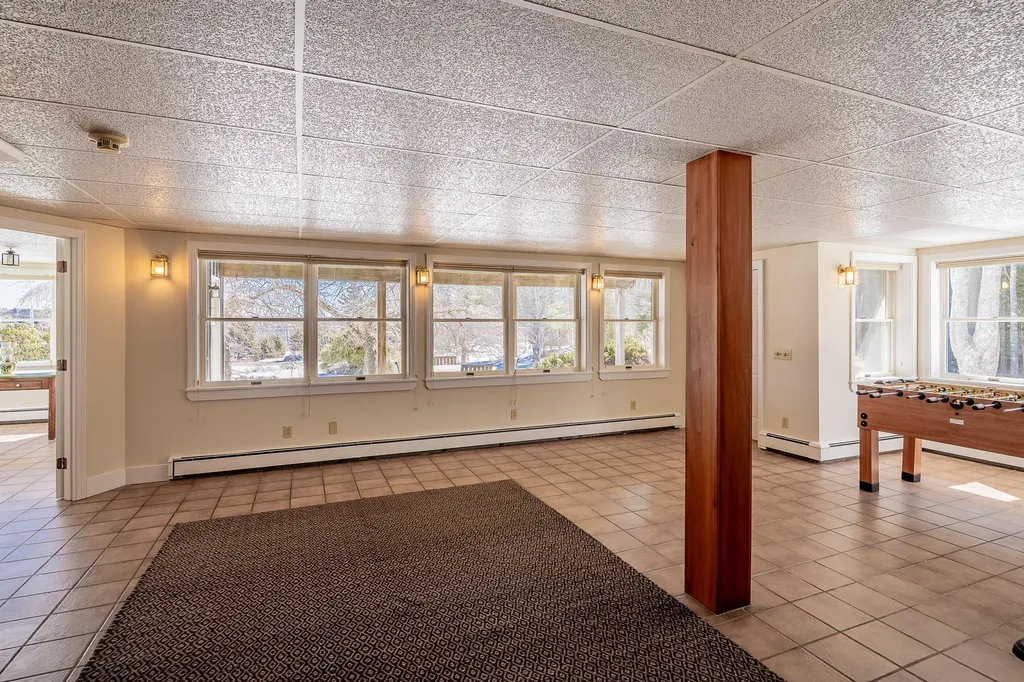 671 Pleasant Point Road Cushing ME 04563