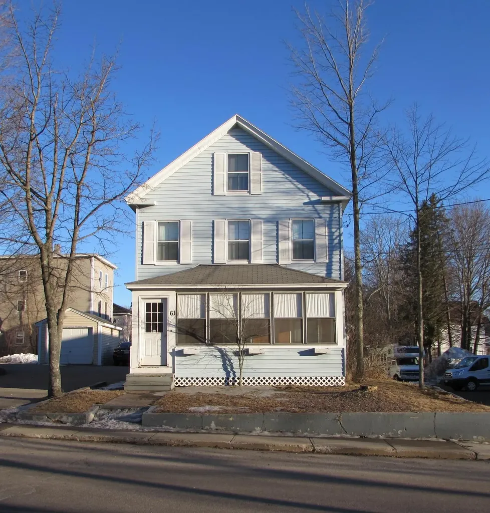 61 High Street Sanford ME 04073
