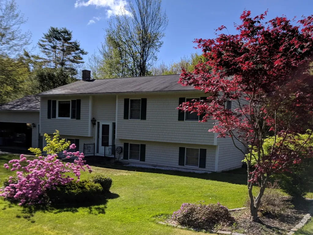 14 Arrowhead Drive Brunswick ME 04011
