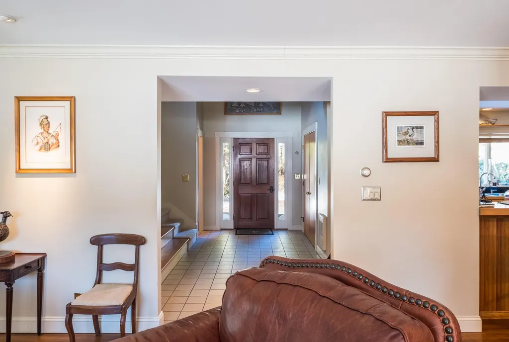 15 Eastward Rockport ME 04856