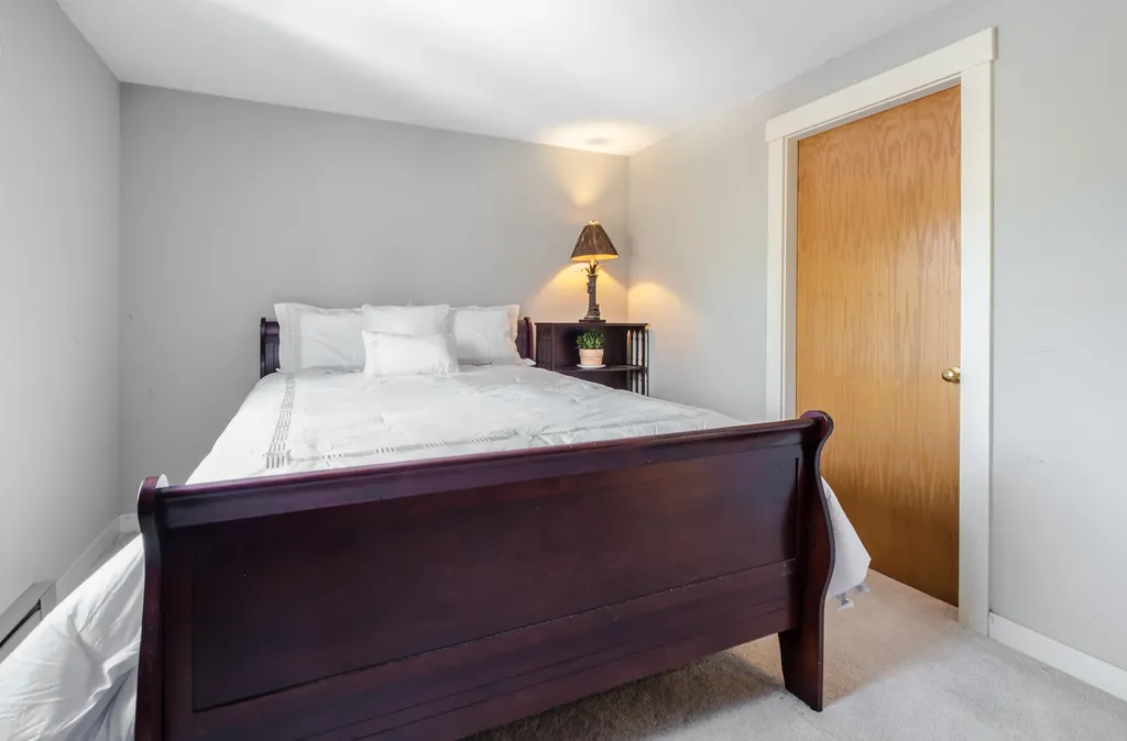 15 Eastward Rockport ME 04856
