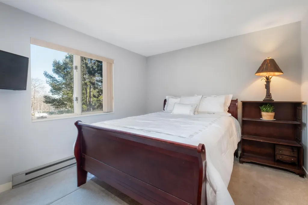 15 Eastward Rockport ME 04856