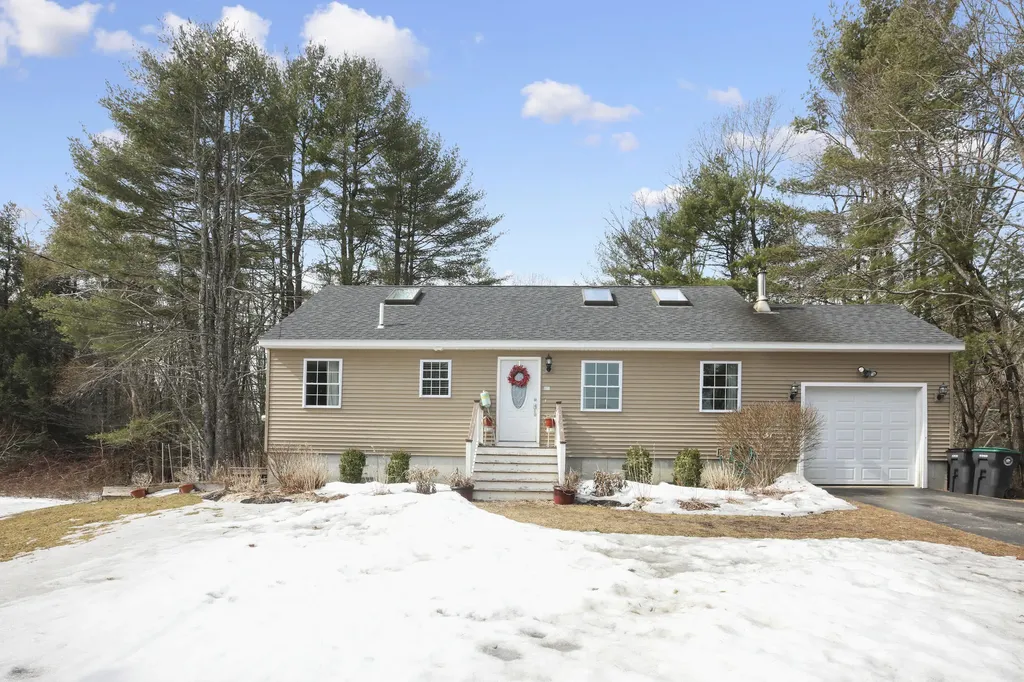 25 Intervale Road Kennebunk ME 04043