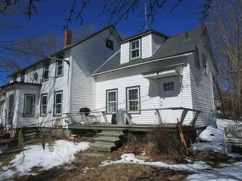 26 School Street Vinalhaven ME 04863