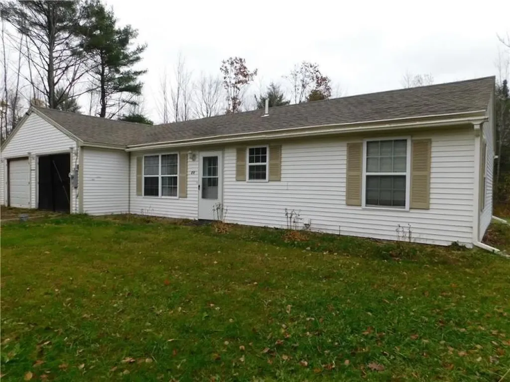 201 Benson Road West Gardiner ME 04345