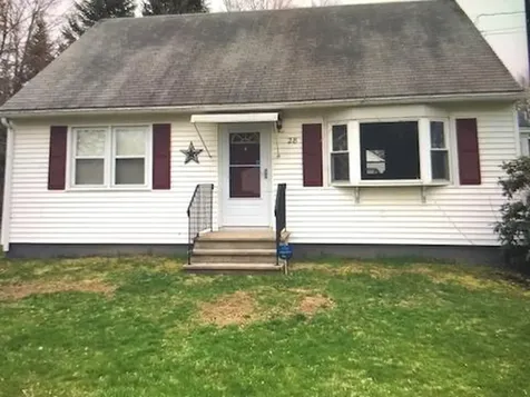 28 Savage Street Fairfield ME 04937
