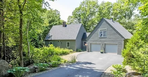 662 Back River Road Boothbay ME 04537