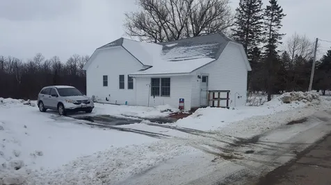48 Mutton Lane Clinton ME 04927