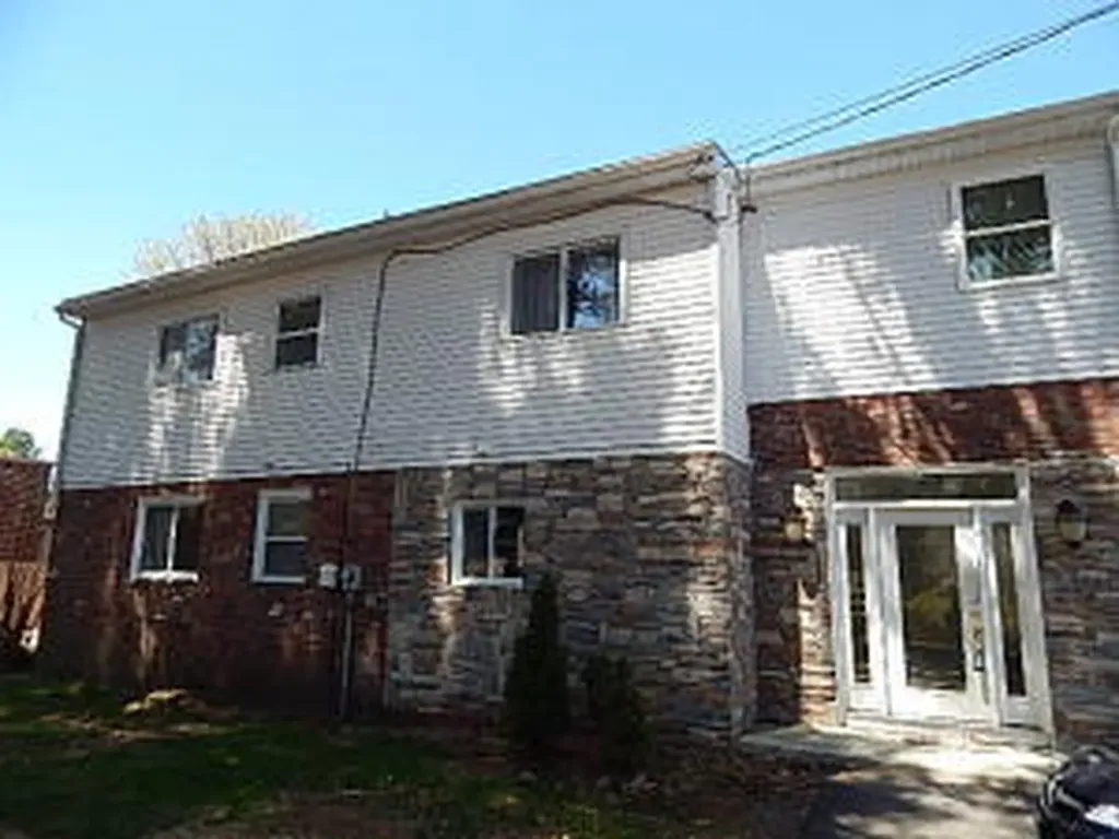 9 North Road Brewer ME 04412