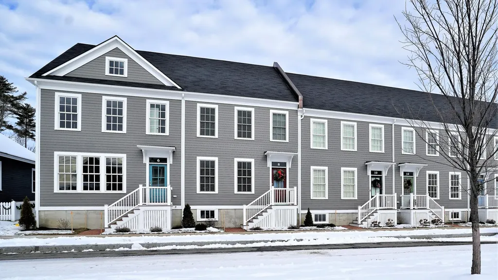 6 Federal Way Scarborough ME 04074