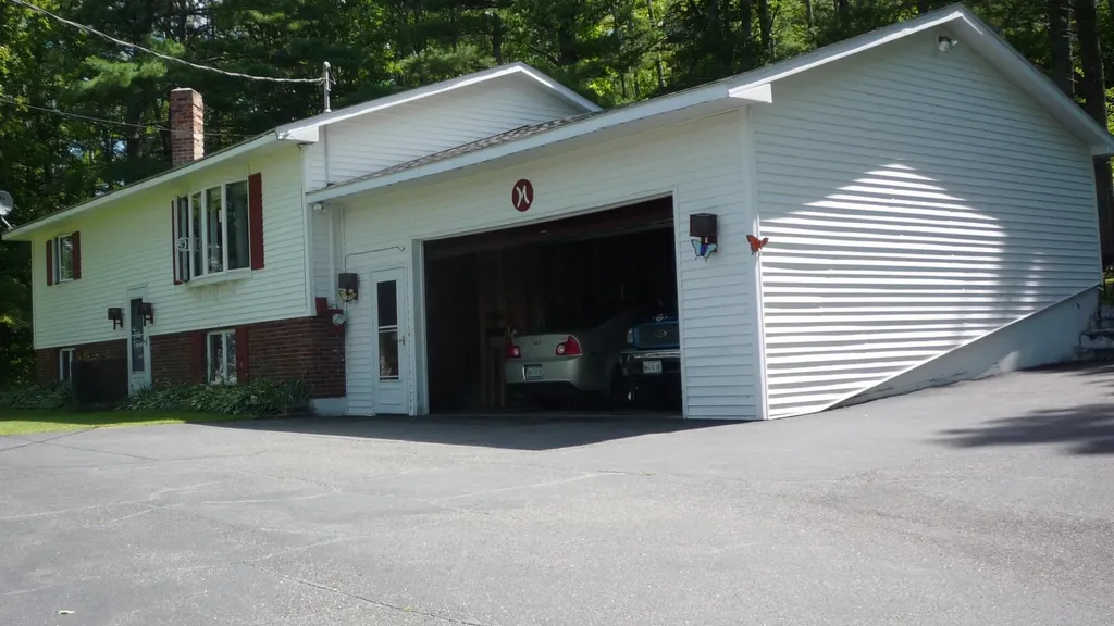 651 Dover Road Dexter ME 04930