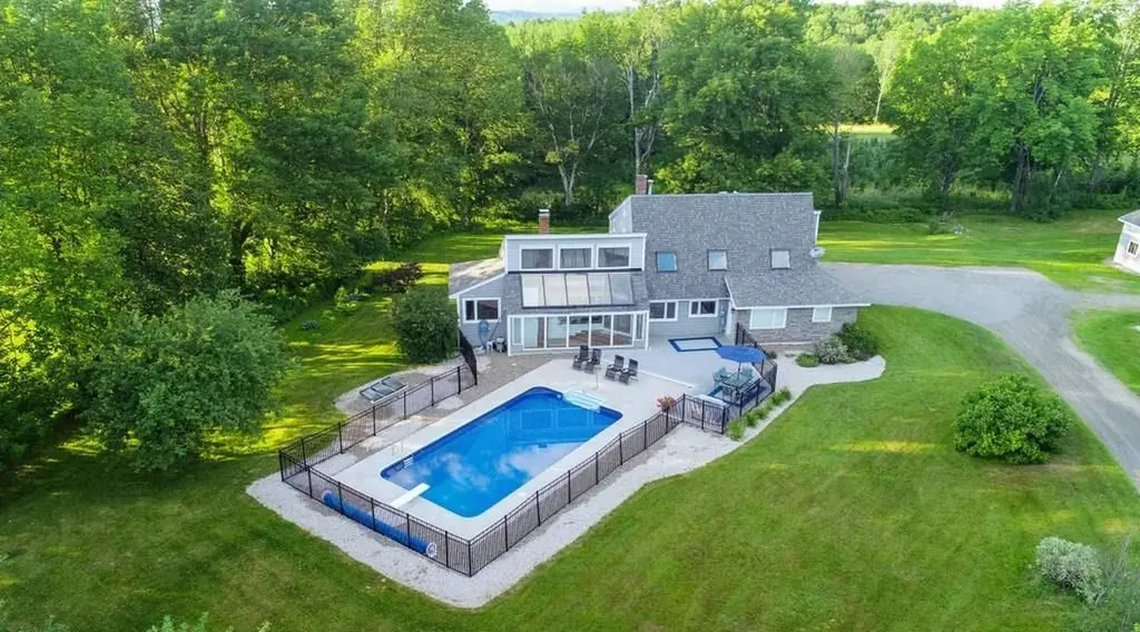 121 Hurst Lane Farmington ME 04938