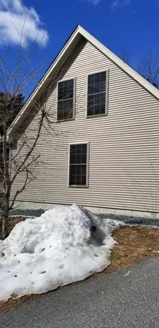 46 Crescent Circle Surry ME 04684