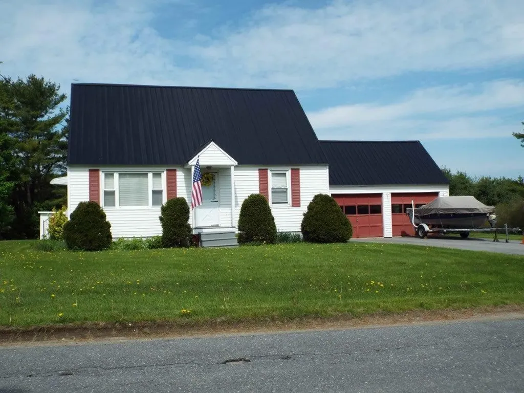 131 Bassett Road Winslow ME 04901