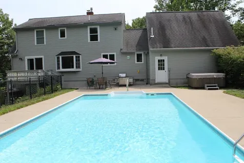 3 Meadow Crossing Drive Gorham ME 04038