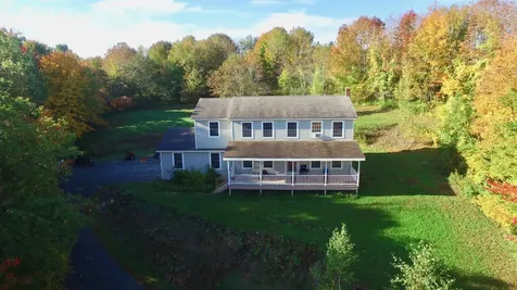 25 Brandywine Circle Auburn ME 04210