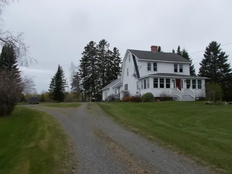 812/818 Us- 1 Highway Monticello ME 04760