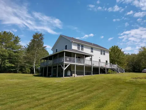 27 Deer Run Lamoine ME 04605