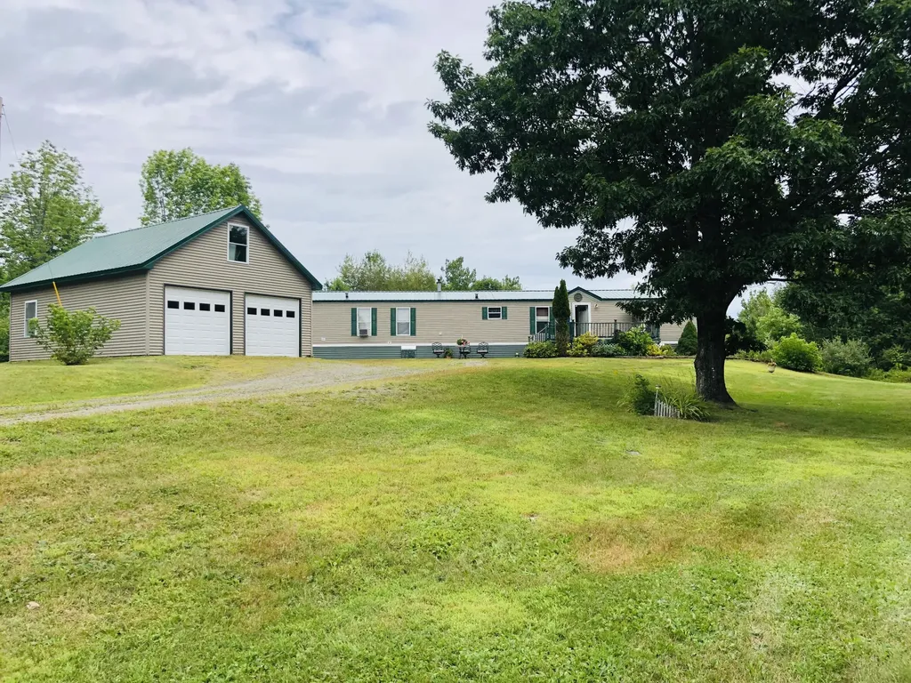 185 Stetson Road Stetson ME 04488