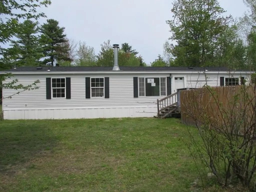 26 Barnett Way Belgrade ME 04917