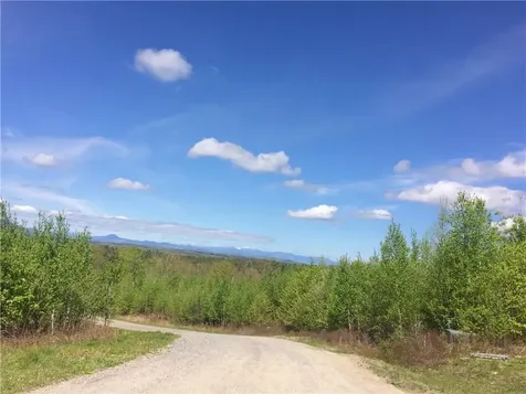 152 Skyview Road Harrison ME 04040